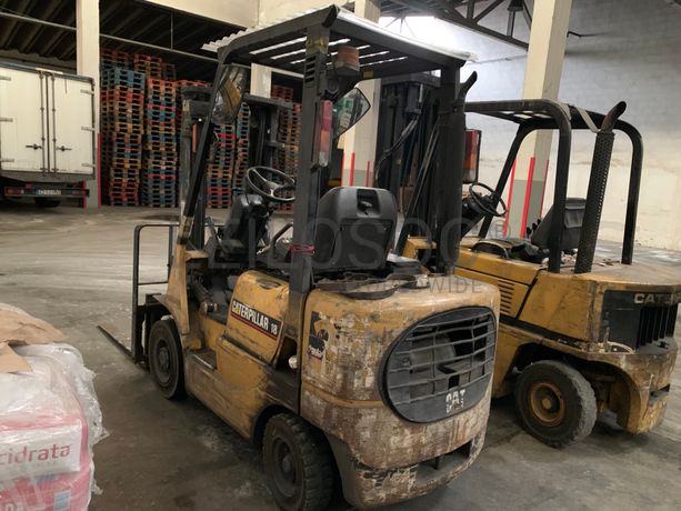 Empilhador Caterpillar 18