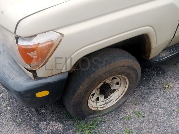 Toyota Land Cruiser · Ano 2012