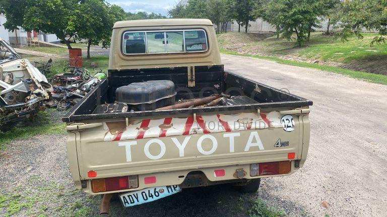 Toyota Land Cruiser · Ano 2012