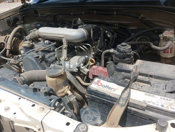 Toyota Hilux 2.5 · Ano 2015