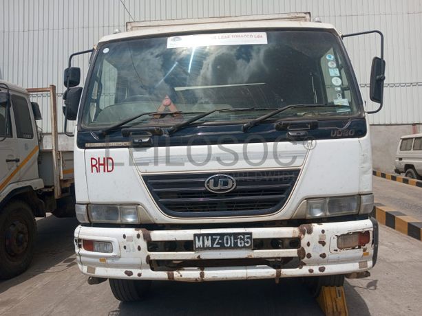 Nissan UD80