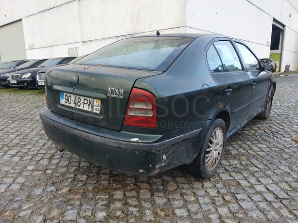 Skoda Octávia · Ano 2000