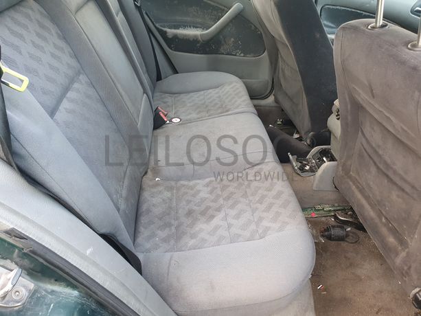 Skoda Octávia · Ano 2000