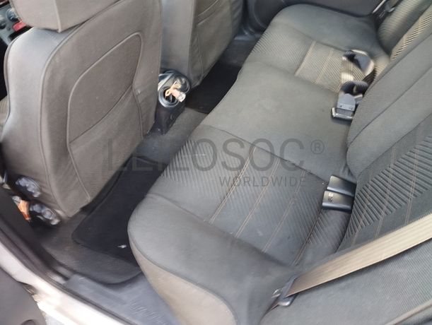 Alfa Romeu 156 Sedan 1.6 16V Twin Spark · Ano 2000