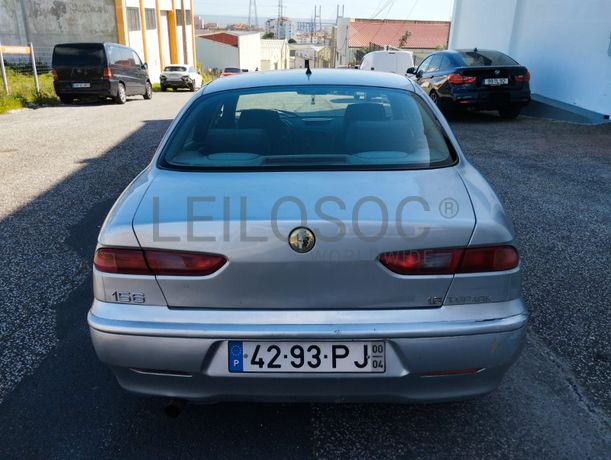 Alfa Romeu 156 Sedan 1.6 16V Twin Spark · Ano 2000