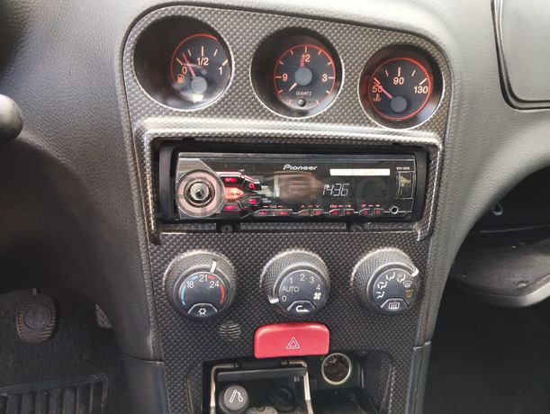 Alfa Romeu 156 Sedan 1.6 16V Twin Spark · Ano 2000