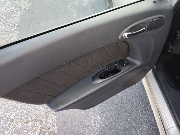 Alfa Romeu 156 Sedan 1.6 16V Twin Spark · Ano 2000