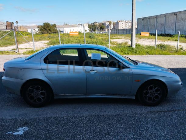 Alfa Romeu 156 Sedan 1.6 16V Twin Spark · Ano 2000