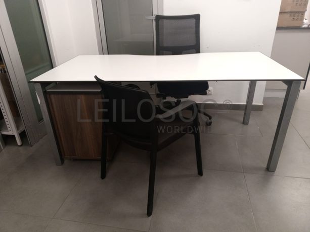 Mobiliário de escritório