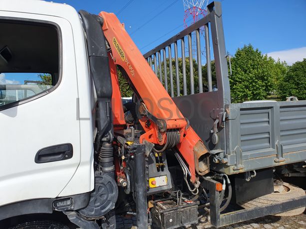 Toyota Dyna · Grua Palfinger · Tribasculante · Ano 2008