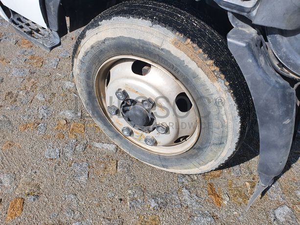 Toyota Dyna · Grua Palfinger · Tribasculante · Ano 2008