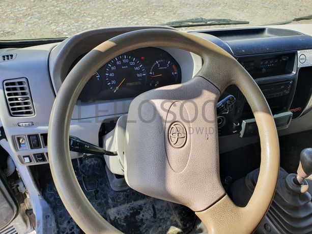 Toyota Dyna · Grua Palfinger · Tribasculante · Ano 2008