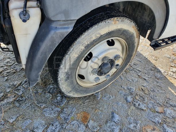 Toyota Dyna · Grua Palfinger · Tribasculante · Ano 2008