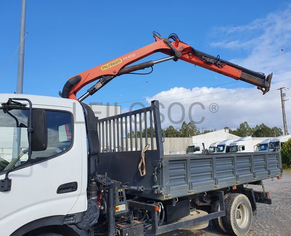 Toyota Dyna · Grua Palfinger · Tribasculante · Ano 2008