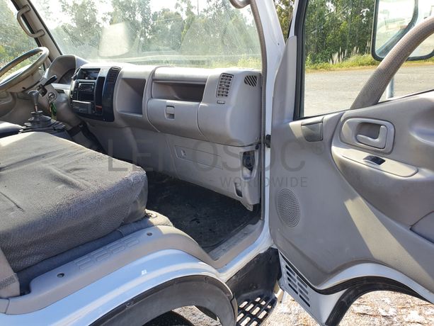 Toyota Dyna · Grua Palfinger · Tribasculante · Ano 2008