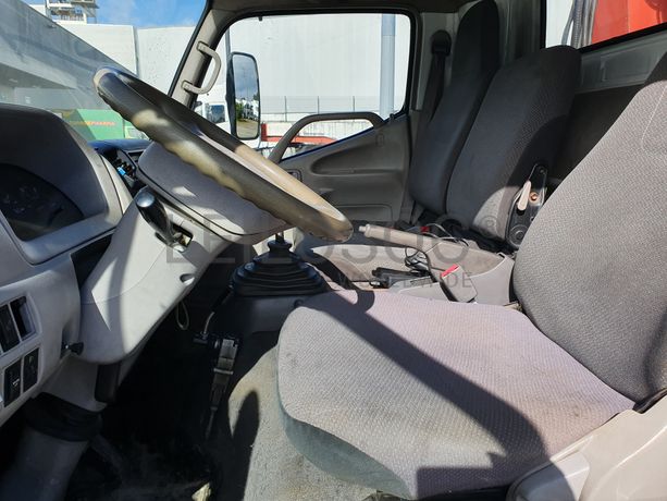 Toyota Dyna · Grua Palfinger · Tribasculante · Ano 2008