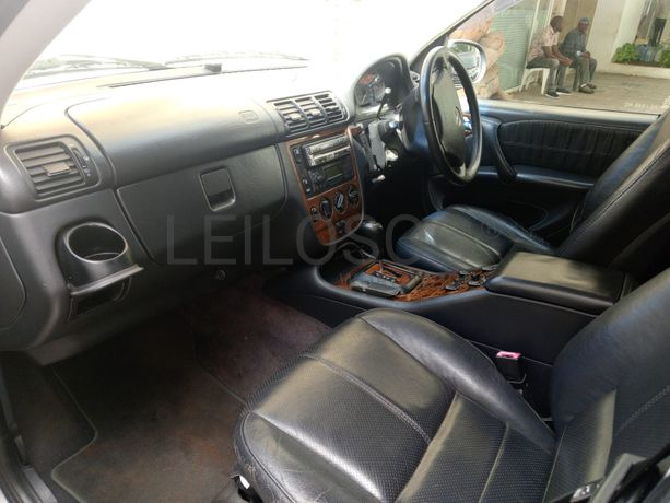 Mercedes Benz ML320 · Ano 2000