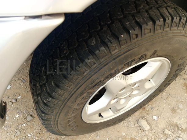 Mercedes Benz ML320 · Ano 2000