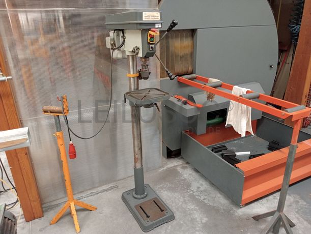 Lotes 1 a 16 · Equipamentos Industriais · Eq. Escritório e Material Informático