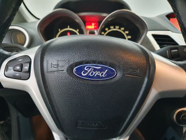 Ford Fiesta · Ano 2010