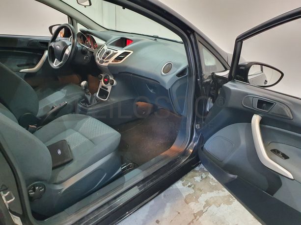 Ford Fiesta · Ano 2010