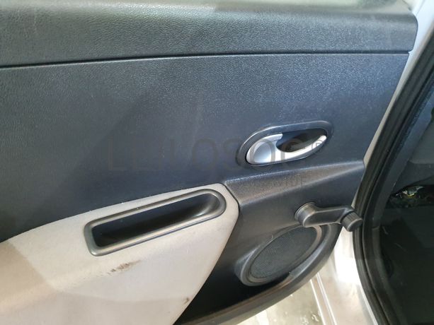 Renault Clio · Ano 2011