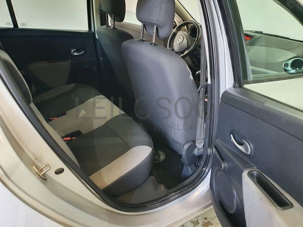 Renault Clio · Ano 2011