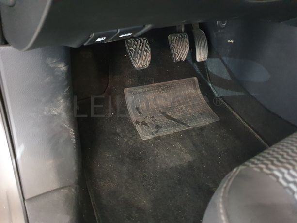 Nissan Pulsar · Ano 2015