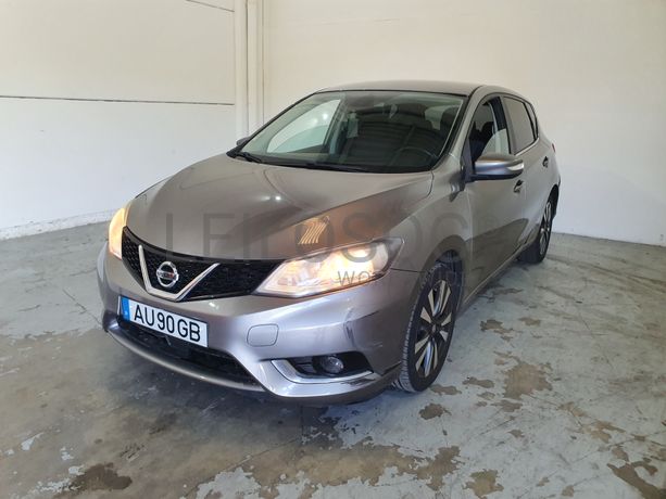Nissan Pulsar · Ano 2015