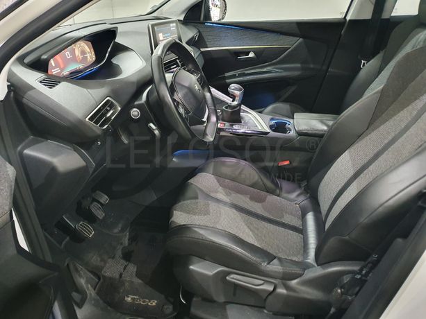 Peugeot 3008 · Ano 2017