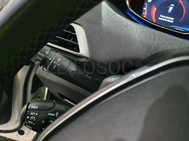 Peugeot 3008 · Ano 2017