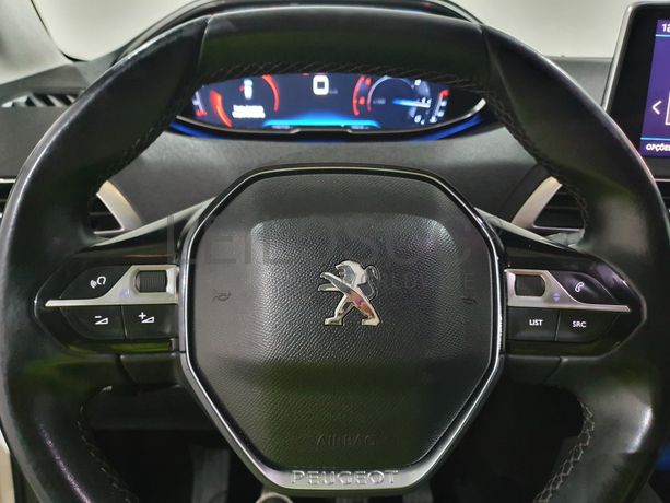 Peugeot 3008 · Ano 2017