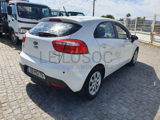 Kia Rio · Ano 2012