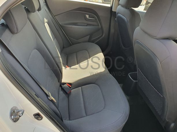 Kia Rio · Ano 2012