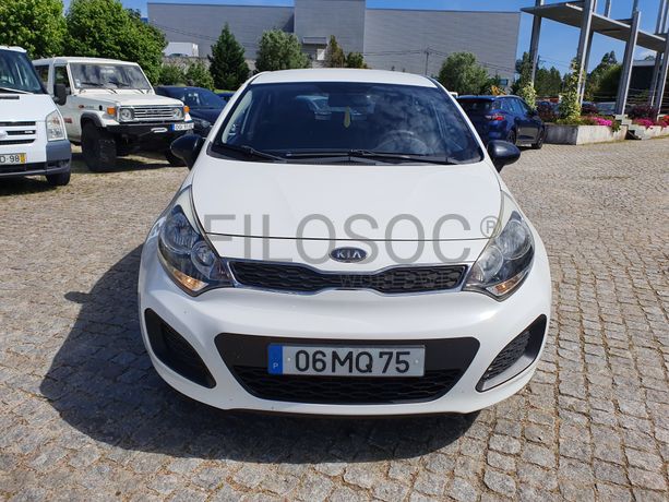 Kia Rio · Ano 2012