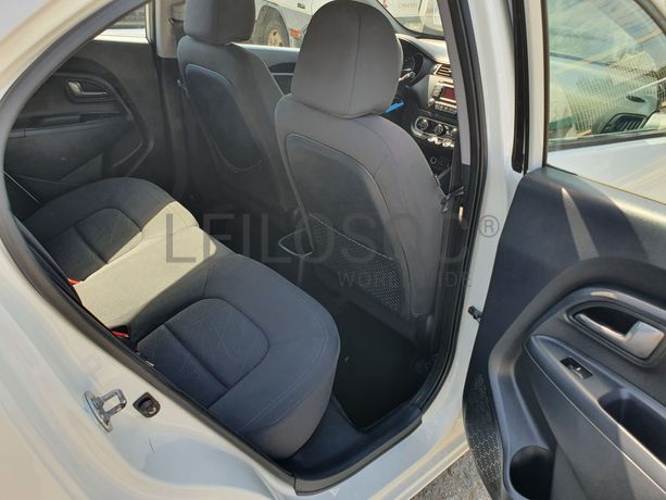 Kia Rio · Ano 2012