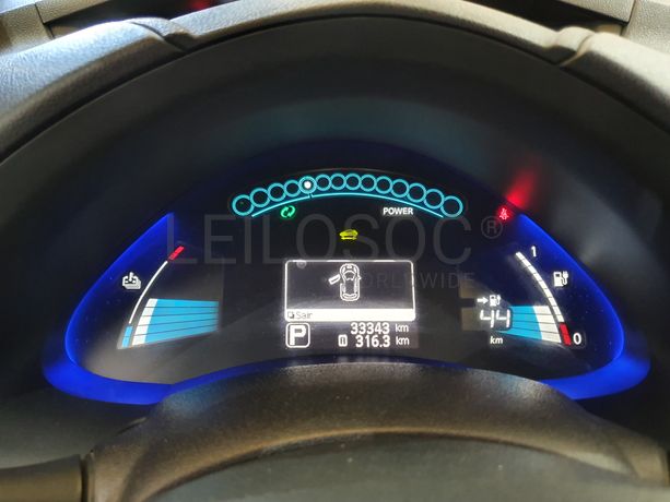 Nissan Leaf · Ano 2016