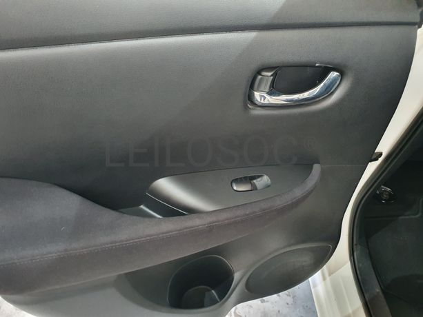 Nissan Leaf · Ano 2016