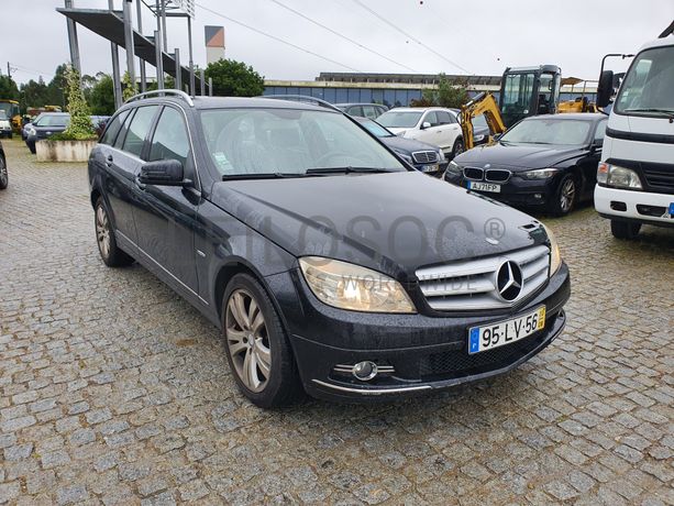 Mercedes-Benz C220 · Ano 2010