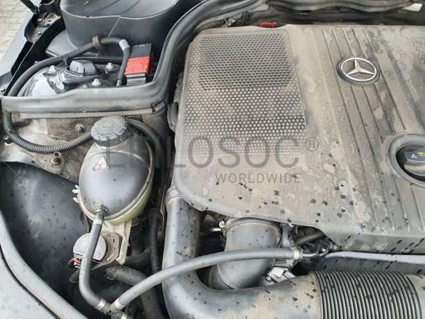 Mercedes-Benz C220 · Ano 2010