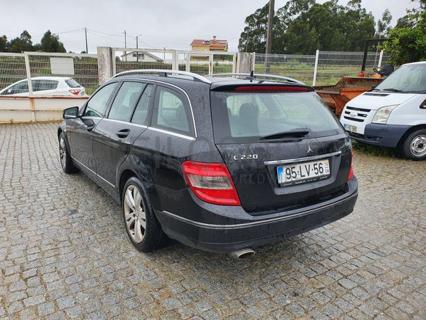 Mercedes-Benz C220 · Ano 2010