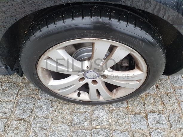 Mercedes-Benz C220 · Ano 2010