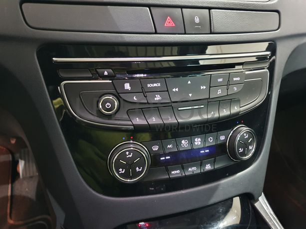 Peugeot 508 RXH · Ano 2012