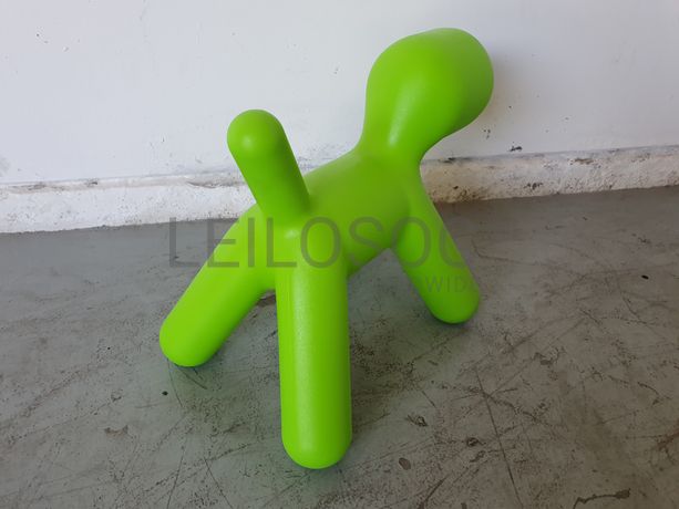 Bancos verdes Baby Dog