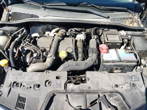 Renault Clio V Grandtour 1.5 DCI · Ano 2015