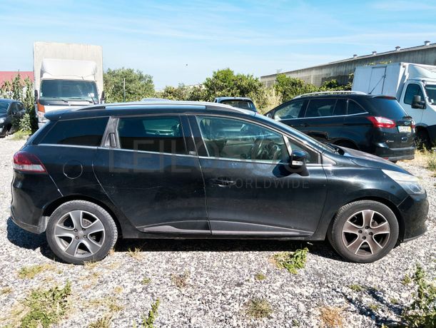 Renault Clio V Grandtour 1.5 DCI · Ano 2015