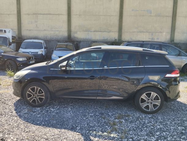 Renault Clio V Grandtour 1.5 DCI · Ano 2015