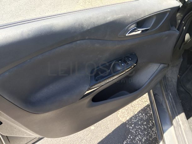 Opel Corsa · Ano 2018