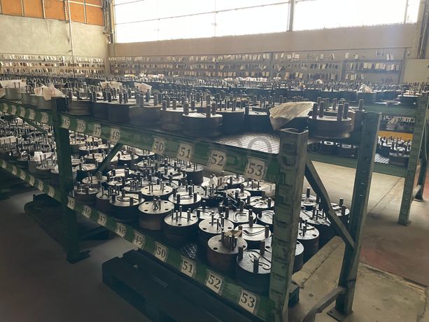 Cunhos · Moldes · Ferramentas Moldes · Máquina Furar