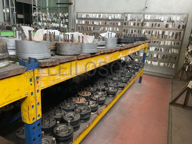 Cunhos · Moldes · Ferramentas Moldes · Máquina Furar